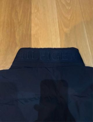 Plumífero Tommy Hilfiger Negro.
