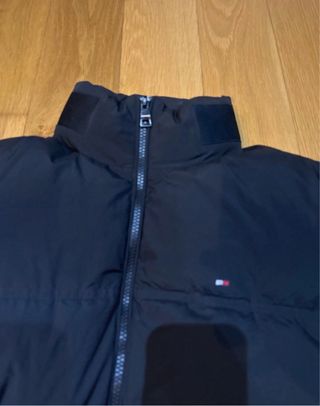 Plumífero Tommy Hilfiger Negro.