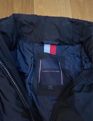 Plumífero Tommy Hilfiger Negro.