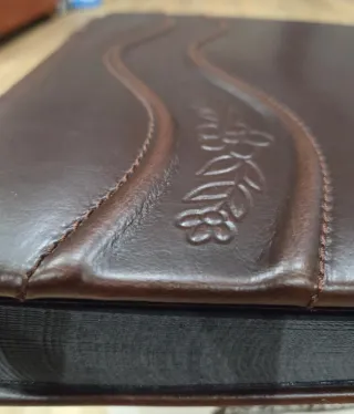 ​SET LUJO PIEL ITALIANA GL ÁLBUM 35x35 + MALETÍN