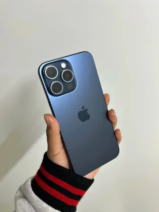 iPhone 15 Pro Max Blu