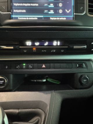 Peugeot Traveller Long Allure 2.0HDi 150cv