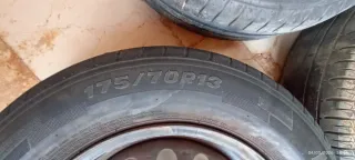 4 Llantas R13 con Neumáticos 175/70 82T