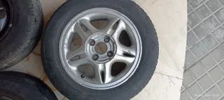 4 Llantas R13 con Neumáticos 175/70 82T
