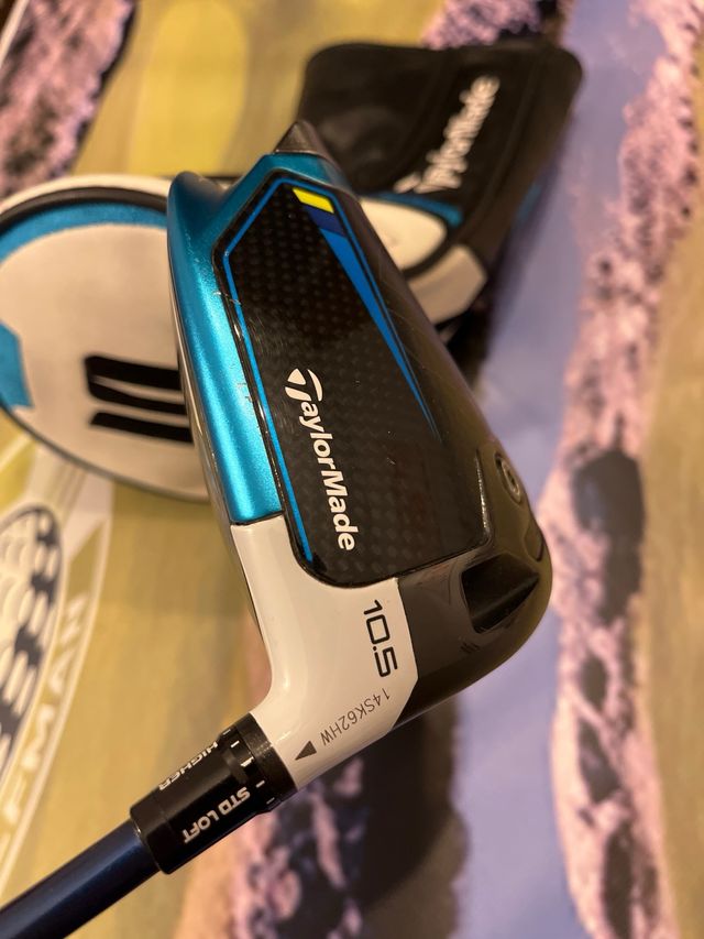 TaylorMade SIM2 10.5  Extra Stiff Regular Senior