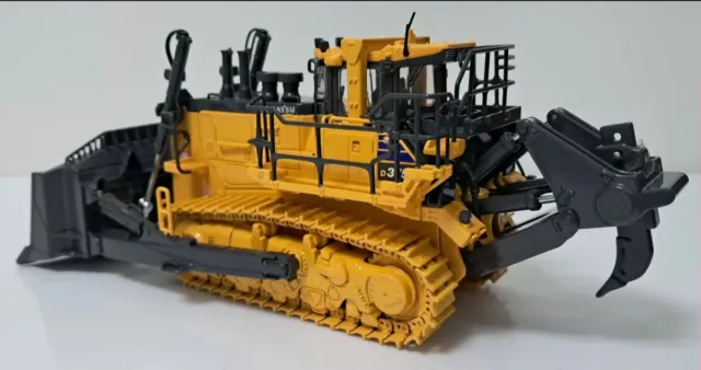 Komatsu D375A-8