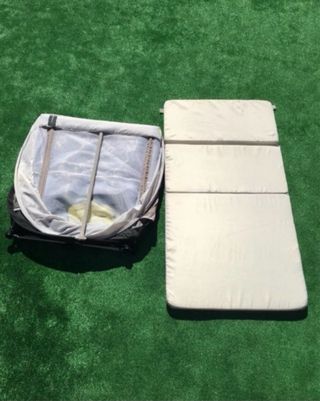 Cuna de viaje Aeromoov plegable