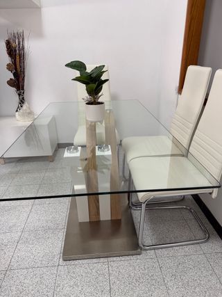 Mesa de comedor cristal y madera