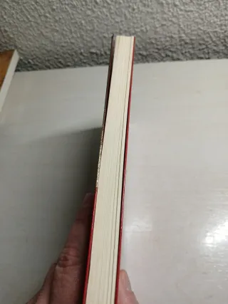 Un sudario de hiedra (Periscopio) (Spanish Edit...