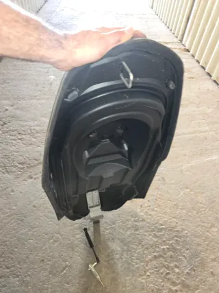 Asiento y cofre Yamaha XMAX 2020