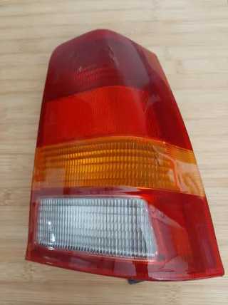 Farolim Traseiro Direito Opel Kadett E