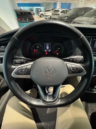 VW Caravelle Origin 2.0TDi 150cv automatica