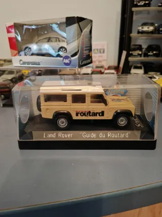 Land Rover Defender 1/43 Guide du Routard
