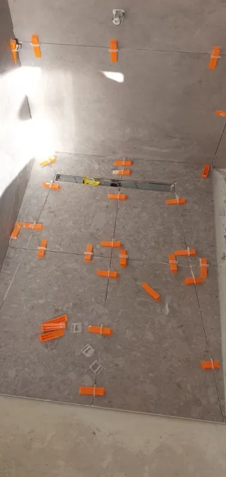 Chapado profesional para suelos y paredes