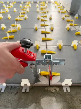 Chapado profesional para suelos y paredes