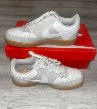 Nike Court Vision Low Blancas Goma