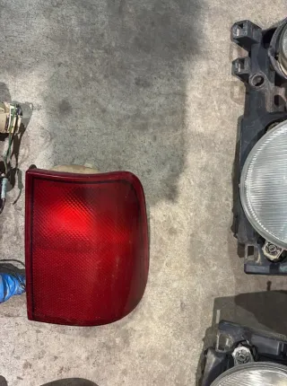 Faros y Pilotos Nissan Terrano 2 Bífaro