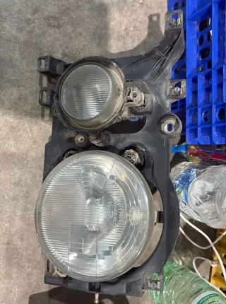 Faros y Pilotos Nissan Terrano 2 Bífaro