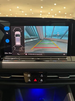 VW Golf Variant R-Line 1.5eTSi 150cv automatico