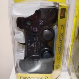 Controlers DualShock 2, réplica.