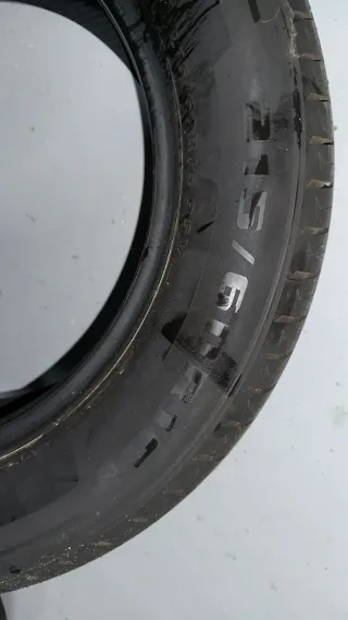 Juego neumáticos 215/60 R16 95V H20