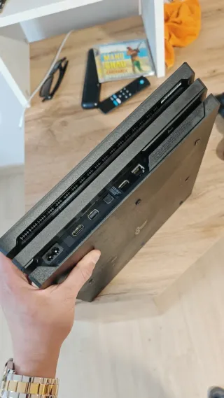 Consola PlayStation 4 Pro Negra