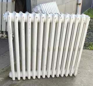 Radiador de fundición blanco