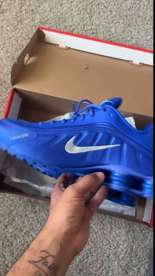 Nike Shox R4 Azul Plata