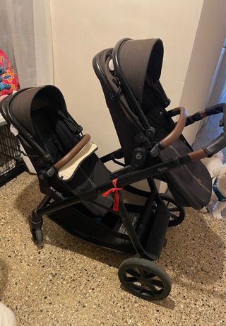 Carrito gemelar con todos los acessórios