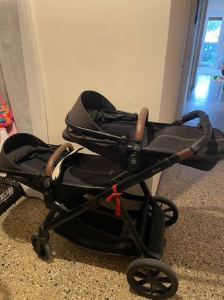 Carrito gemelar con todos los acessórios