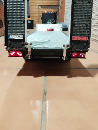 Camión Tamiya 1/14 RC