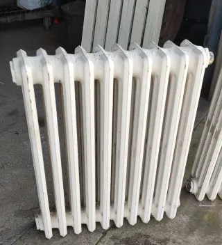 Radiador de fundición blanco