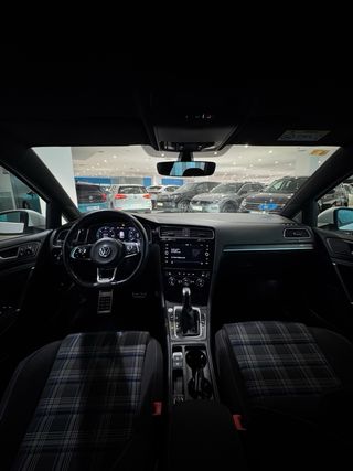 VW Golf GTE 1.4TSi 150cv + 54cv enchufable