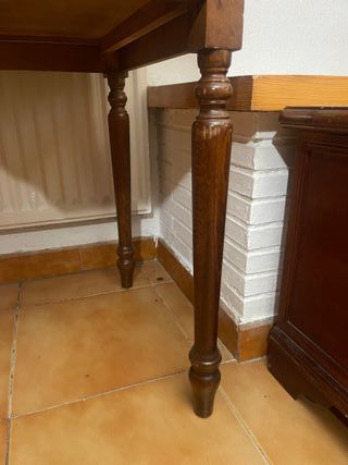 Escritorio clásico madera y cuero