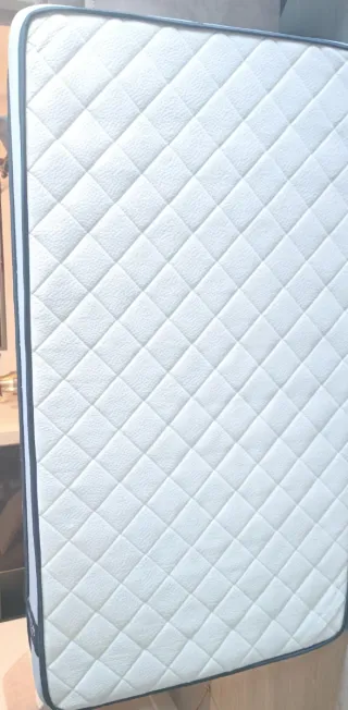 Colchón Cecotec Flow Viscoelástico Poco Uso