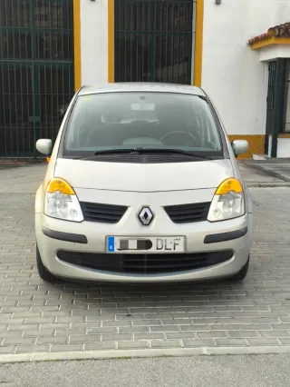 Renault Modus 2005