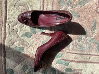 Zapatos vintage burdeos Massimo Dutti Talla 38