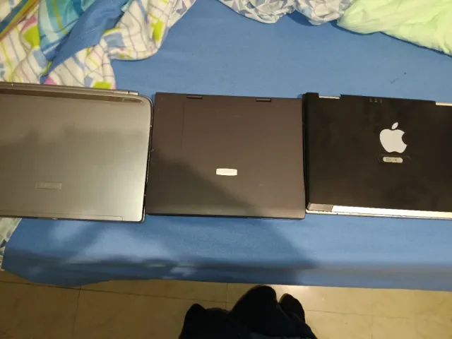 3 Portátiles Apple y Dell para piezas