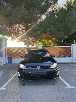 Volkswagen Golf 2015