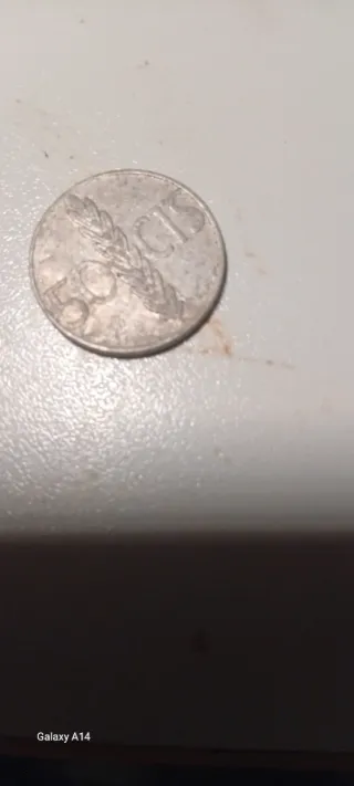 Moneda España 1995 con agujero