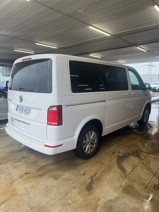 VW Caravelle T6 2.0TDi 150cv automatica