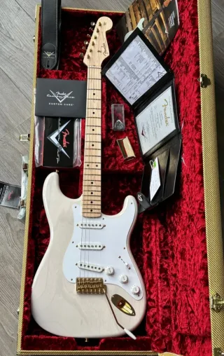 Fender Stratocaster Custom Shop Blonde Gold. Nuevo