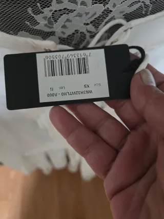 Blusa Guess Blanca Encaje