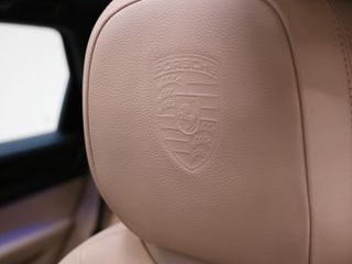 Porsche Cayenne E-Hybrid 340 kW (462 CV)