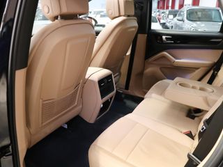 Porsche Cayenne E-Hybrid 340 kW (462 CV)