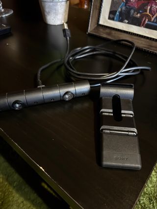 Cámara PS4 Sony Negra Casi Nueva