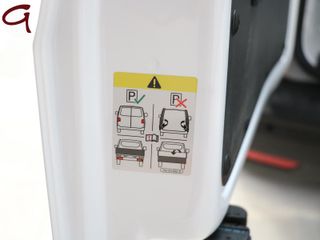 Ford Transit Connect Furgon 1.5 EcoBoost PHEV Trend L2 AT 110 kW (150 CV)