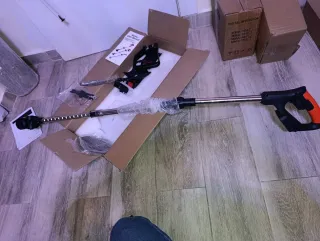 Tosasiepi portatile con 2 batterie