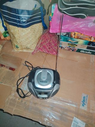 Radio CD portátil Mikomi