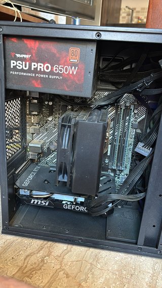 PC Gaming Ryzen 7 5700X3D + RTX 4060